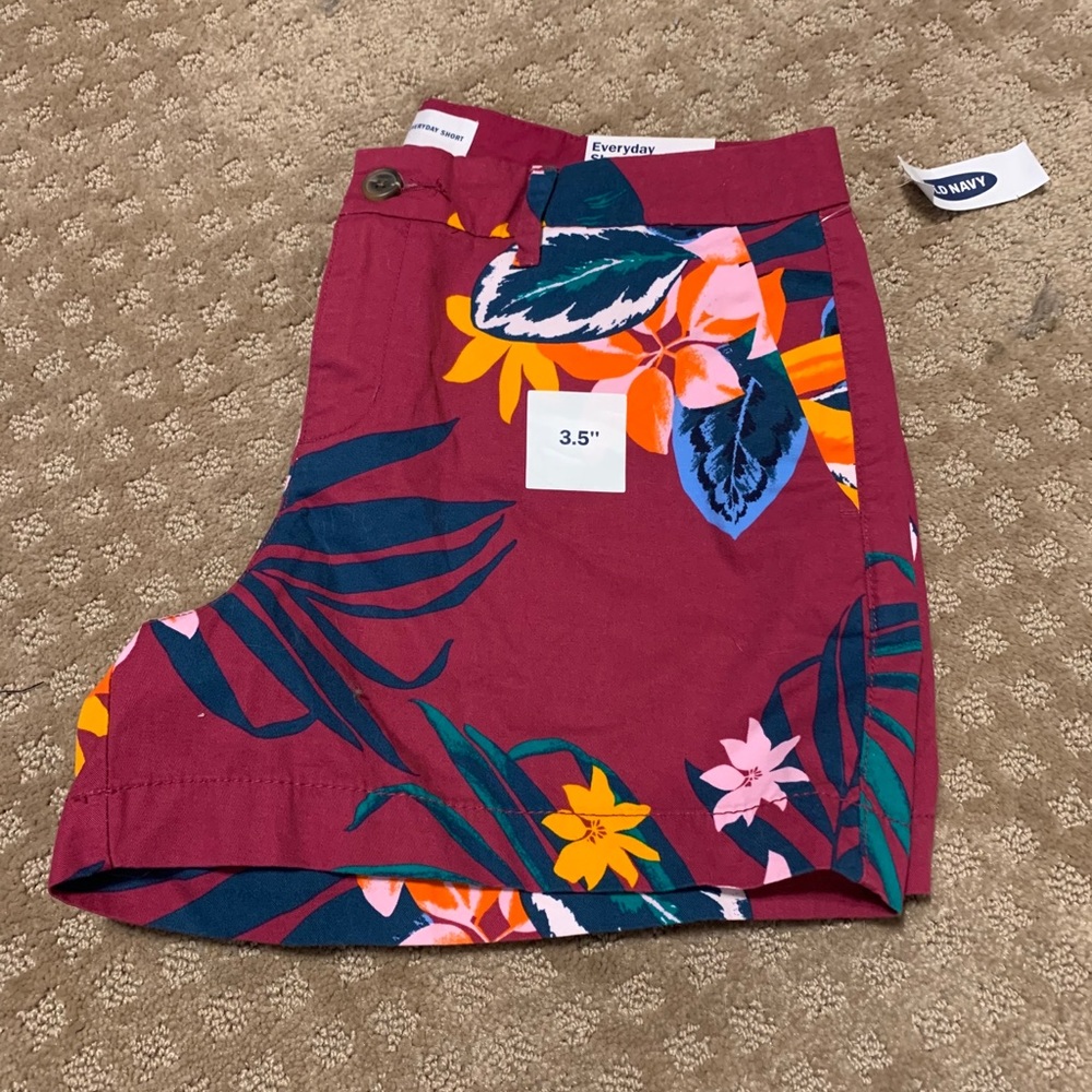 Floral Print 3.5" Shorts